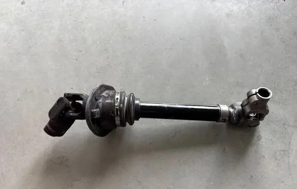 Toyota GT 86 Steering column universal joint SU00300837