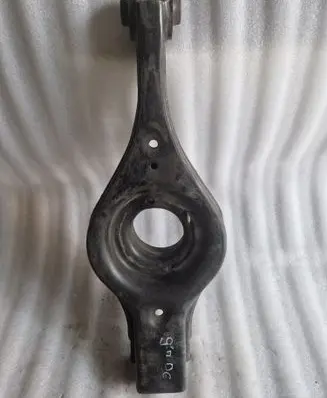 Hyundai Genesis Coil spring/strut mount 