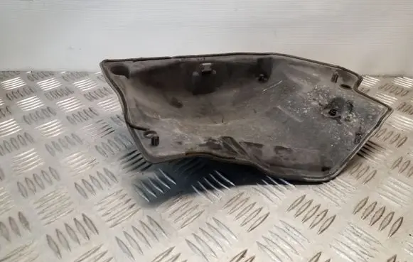 Volvo V40 Other engine bay part 31298348 31298350