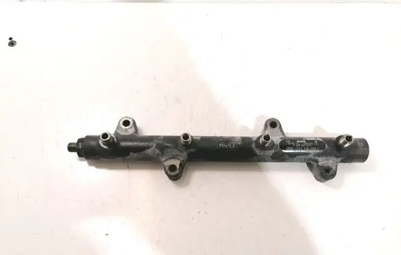 Audi A8 S8 D3 4E Fuel main line pipe 057130089C