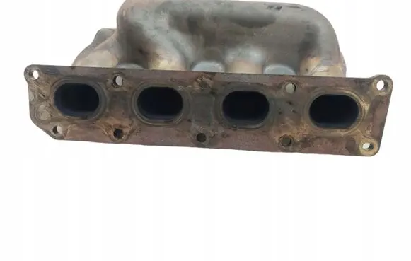 Peugeot 407 Exhaust manifold
