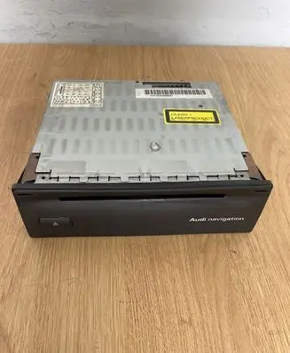 Audi A4 S4 B7 8E 8H Navigation unit CD/DVD player 4B0919887E