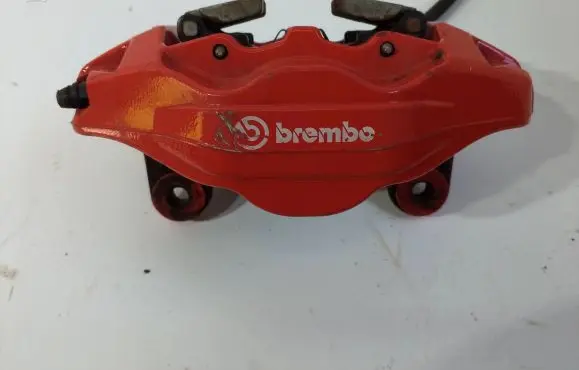 KIA Stinger Rear brake caliper Brembo