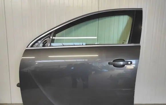 Opel Insignia A Front door OPELINSIGNIA TWOJEAUTOWYSZKOW Z177
