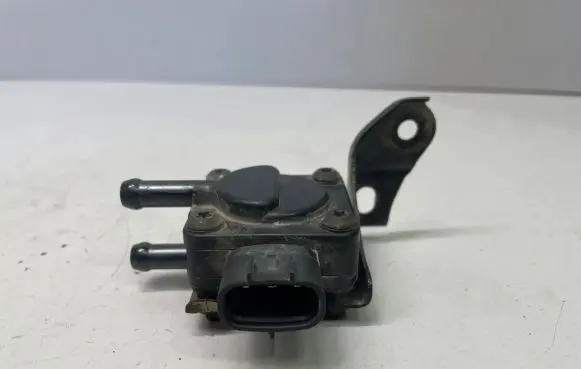 Toyota RAV 4 (XA30) Exhaust gas pressure sensor 8948042010