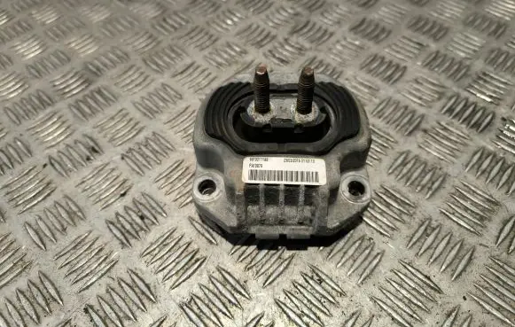 Jeep Grand Cherokee Gearbox mount 68103111AB