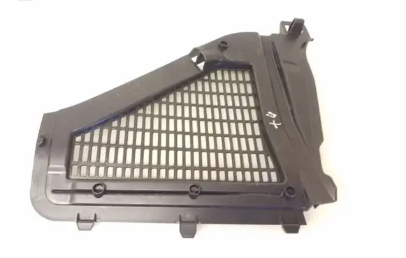 BMW X4 F26 Wiper trim 64319184004 15671610 06411