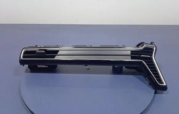 KIA Sportage Dashboard side air vent grill/cover trim X847M5R2000