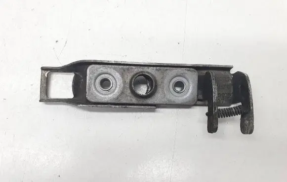 Engine bonnet/hood lock/catch