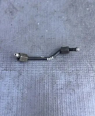 Mercedes-Benz E W211 Fuel injector supply line/pipe 