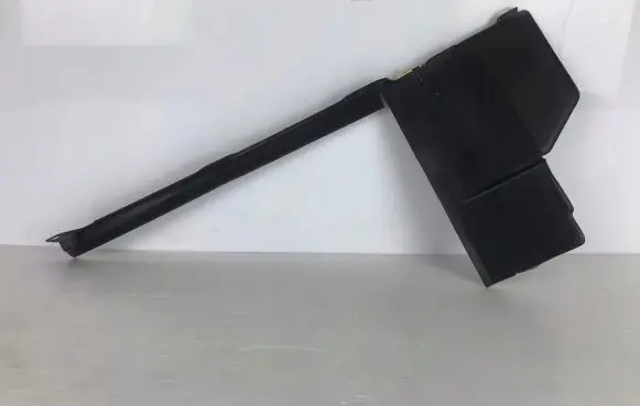Opel Corsa B Intercooler air guide/duct channel 90387073