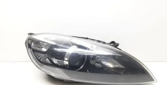 Volvo V40 Headlight/headlamp 31283335
