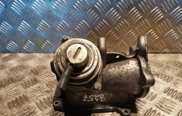 Mercedes-Benz A W169 EGR valve 6401401160