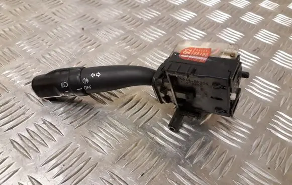 Toyota Avensis T250 Indicator stalk 8414005100