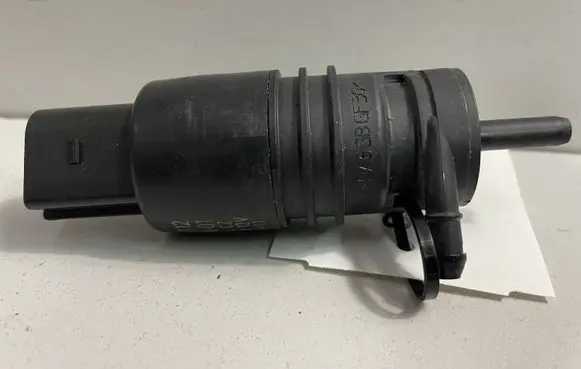 Windscreen/windshield washer pump