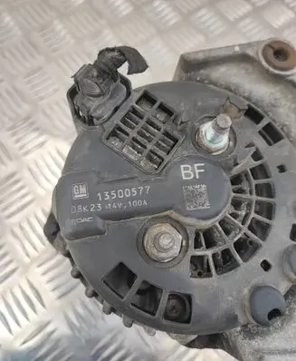 Opel Insignia A Generator/alternator 13500577