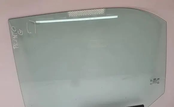 KIA Picanto Rear door window glass