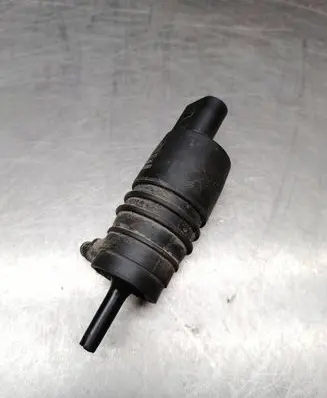 Mercedes-Benz C W203 Windscreen/windshield washer pump 23113 20230501