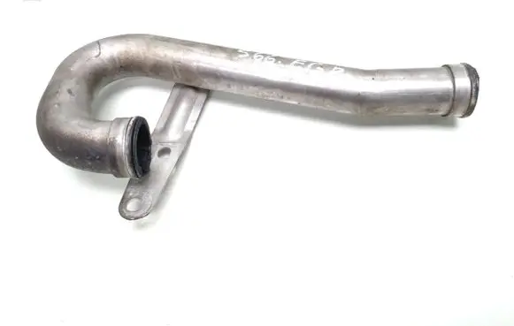 Nissan Qashqai EGR valve line/pipe/hose 506623