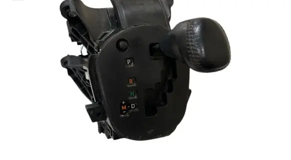 Toyota Verso-S Gear shifter/selector