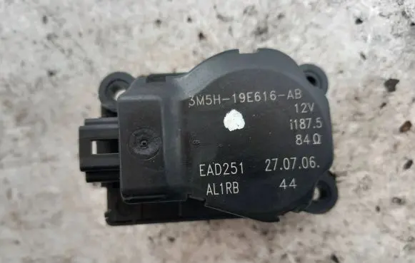Ford S-MAX Air flap motor/actuator 3M5H19E616AB EAD251