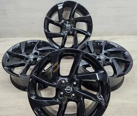 Opel Corsa E R17 alloy rim OP074