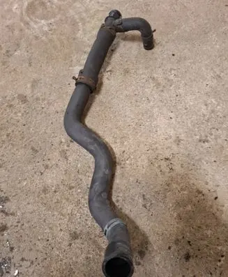 Volkswagen Transporter - Caravelle T4 Engine coolant pipe/hose