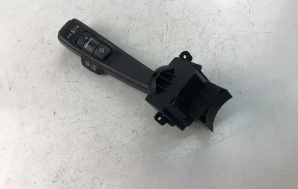 Volvo V50 Indicator stalk 17D770