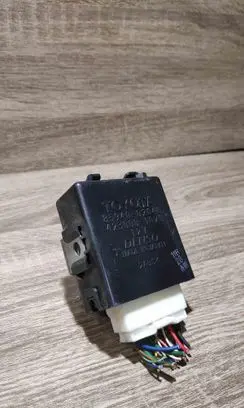 Toyota Auris 150 Other relay 8594002040