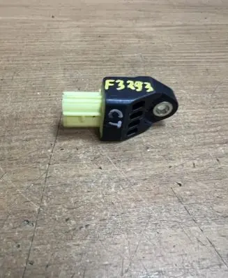 Lexus CT 200H Airbag deployment crash/impact sensor 8983175010 F3293