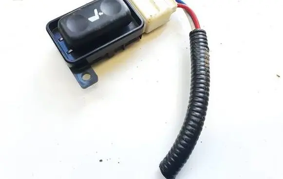 Toyota Avensis T270 Seat control switch 182850