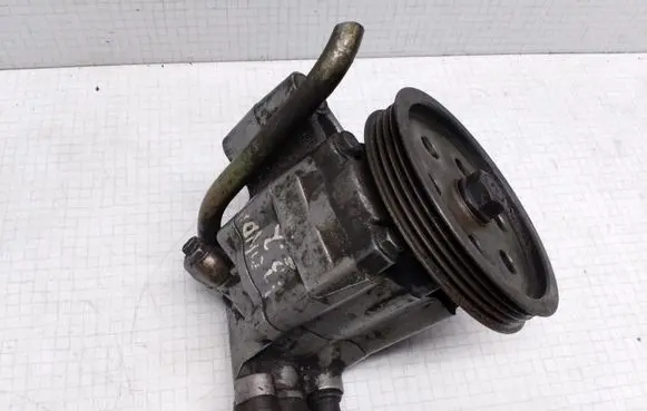 Honda Accord Power steering pump