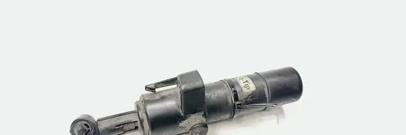 Mitsubishi Montero Windshield washer spray nozzle 