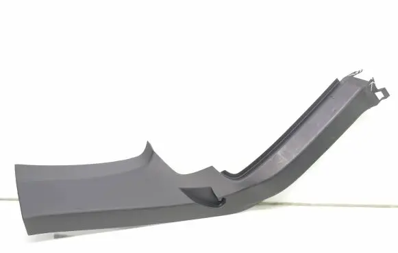 (D)pillar trim (top)