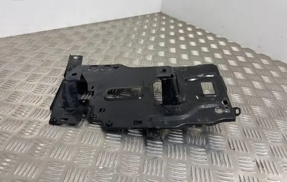 Battery tray