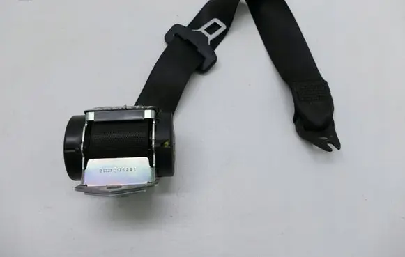 BMW 3 E90 E91 Middle seatbelt (rear) 606091700C
