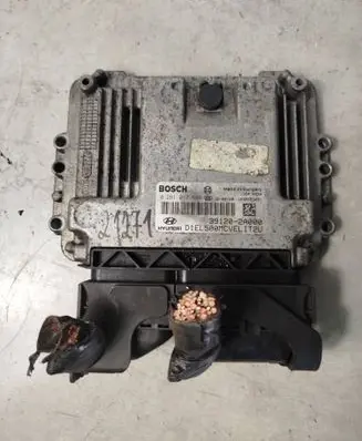 Hyundai ix35 Engine control unit/module 391202a000 0281017696