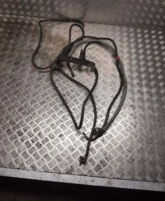 Mercedes-Benz Sprinter W901 W902 W903 W904 Positive cable (battery)