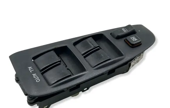 Toyota Avensis T250 Electric window control switch 37168A324B07 8482005100