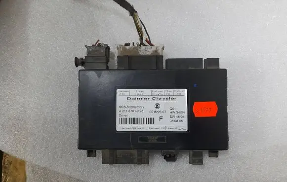 Mercedes-Benz E W211 Seat control module A2118704926 2118704926