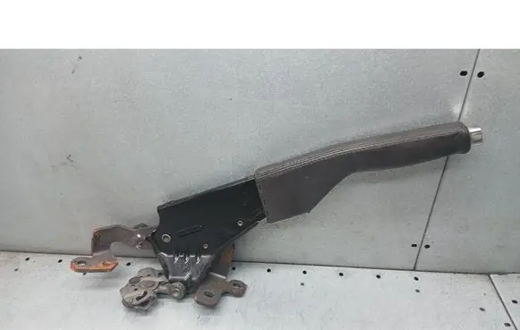 Volkswagen PASSAT B5.5 Hand brake release handle 