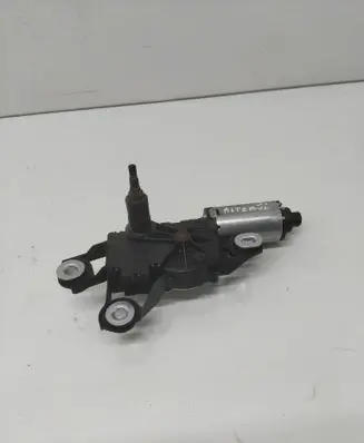 Seat Altea XL Rear window wiper motor 53033812 5P0955711C 242064206