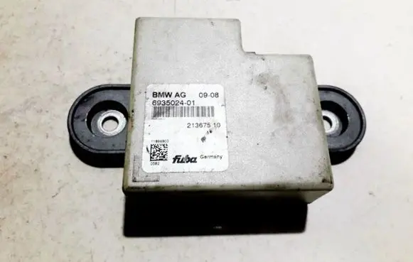 BMW 3 E46 Antenna control unit 693502401 21367510