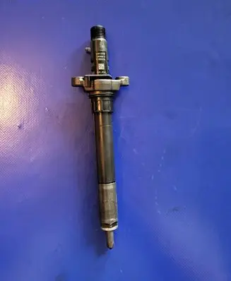 Citroen C5 Fuel injector 9688438580 0370BD03F84 EJBR06001D