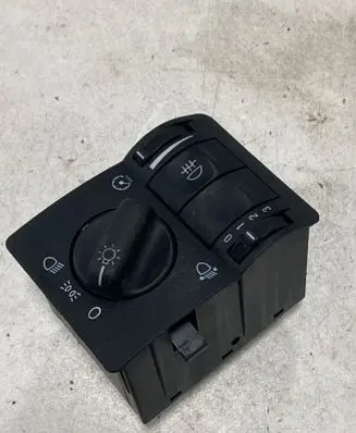 Light switch