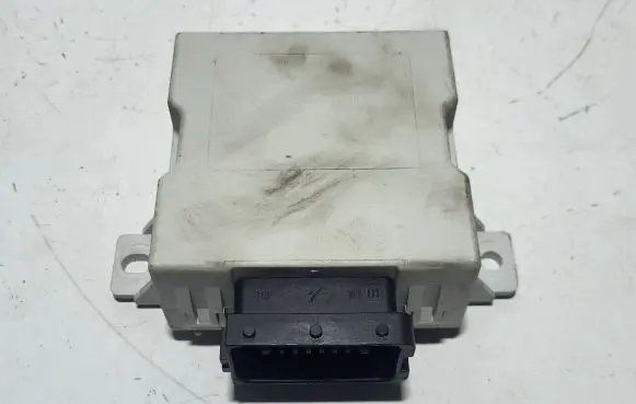 Toyota Corolla Verso AR10 Window wiper relay 150696