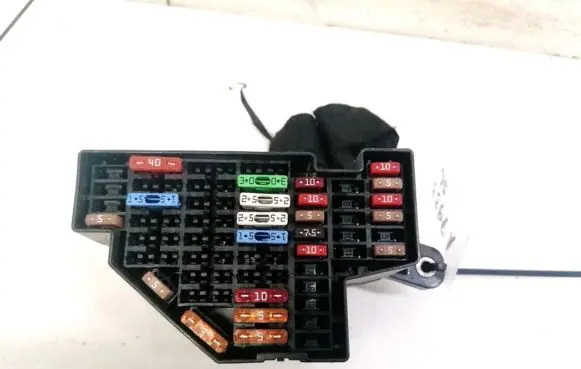 Skoda Octavia Mk2 (1Z) Fuse box set
