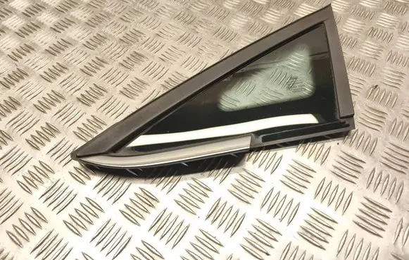 Ford Fiesta Front triangle window/glass 8A61A29711A 43R00048 DOT24M189AS2