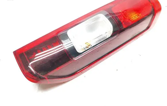 Renault Trafic III (X82) Rear/tail lights 265556737R 93867974