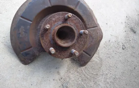 Ford C-MAX II Rear wheel hub